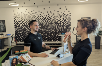 Individuelles Training mit Personal Trainer: Maßgeschneiderte Fitness für Gesundheit und Wohlbefinden in der fitbox Emmendingen